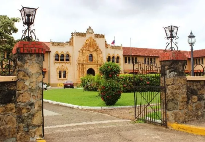  Instituto Pedagógico Superior Juan Demóstenes Arosemena. Foto: Archivos