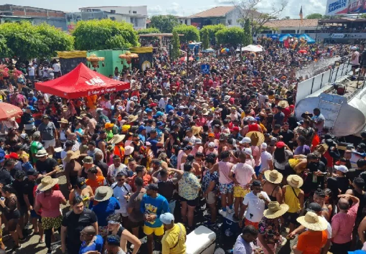 En Las Tablas los asistentes gozaron a más no poder. Foto. Thays Domínguez