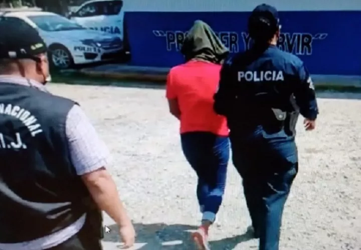 La mujer mantenía una orden de aprehensión emitida por el Ministerio Público. Foto: Mayra Madrid