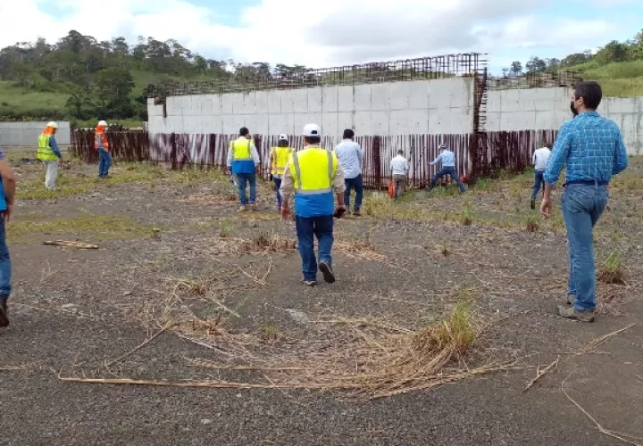 Una vez culminada la primera fase de la Planta de Tratamiento de Aguas Residuales de Arraiján Oeste y La Chorrera, se beneficiará a unos 254,000 habitantes. Foto. Eric Montenegro