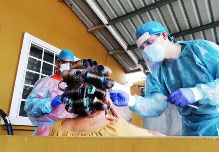 La covid-19 no ha perdido su estatus de amenaza grave a la salud púbica. Foto: CSS