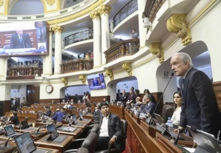 Aplazan debate y votación de proyecto de ley para adelantar las elecciones generales.
