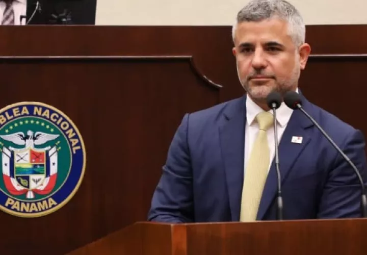 Rafael Sabonge, ministro del MOP. Archivo.