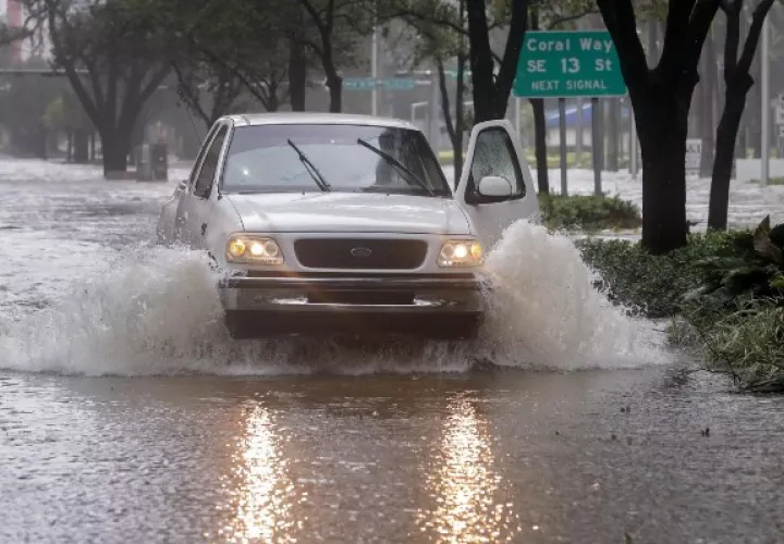 La ciudad de Oakland fue una de las más afectadas, con las lluvias más fuertes de su historia. Foto: EFE