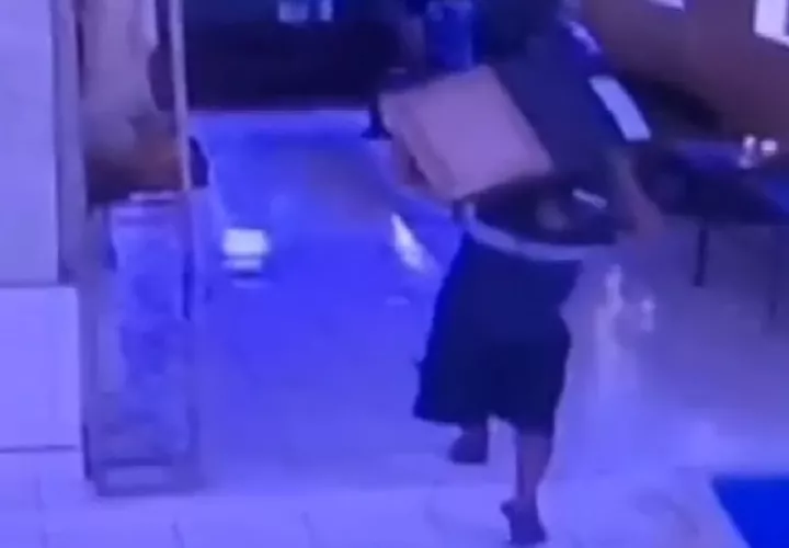 Las cámaras de vigilancia de la Iglesia Santiago Apóstol en Alanje. Foto. video de la parroquia