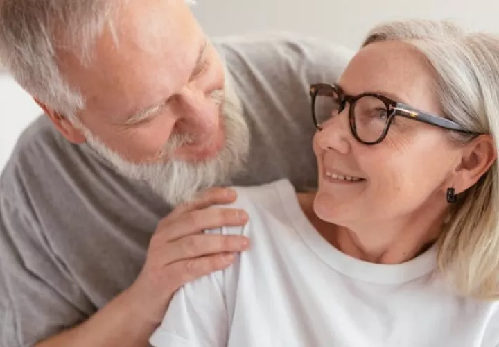 A esta edad no pierden vivacidad ni picardía. Foto: Pexles