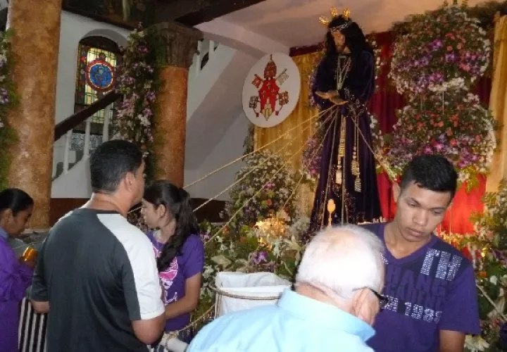 Desde antes de los carnavales los peregrinos comenzaron su viaje para visitara a Jesús Nazareno de Atalaya. Foto. Melquíades Vásquez