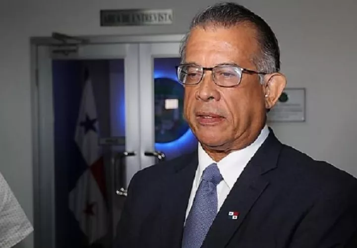 Augusto Valderrama, ministro de Desarrollo Agropecuario.