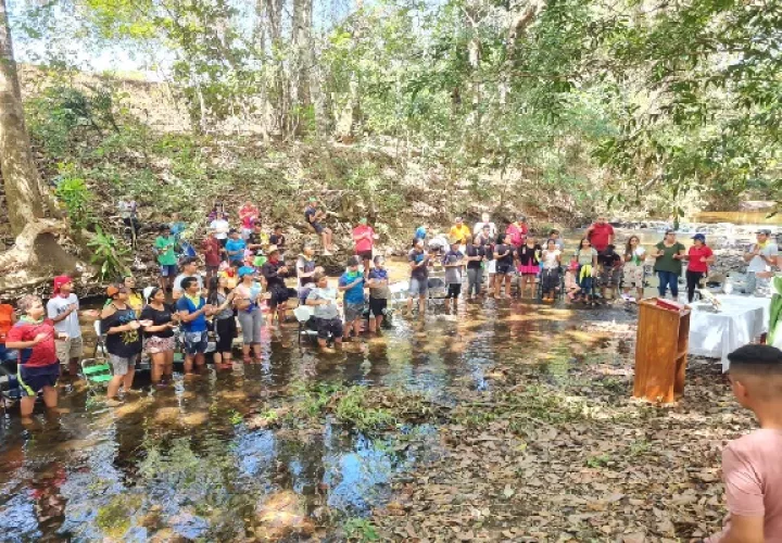 Hay jornadas de oración, actividades educativas y conviven más con la naturaleza. Foto. Thays Domínguez
