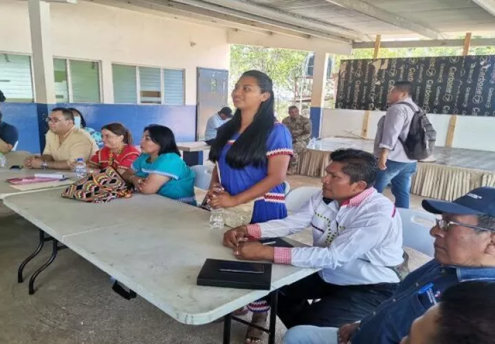  Se continuará con el cronograma de las obras de construcción en el Lote 02, Lote 01 y Quebrada de Peces, de aulas, comedores y nuevos espacios.