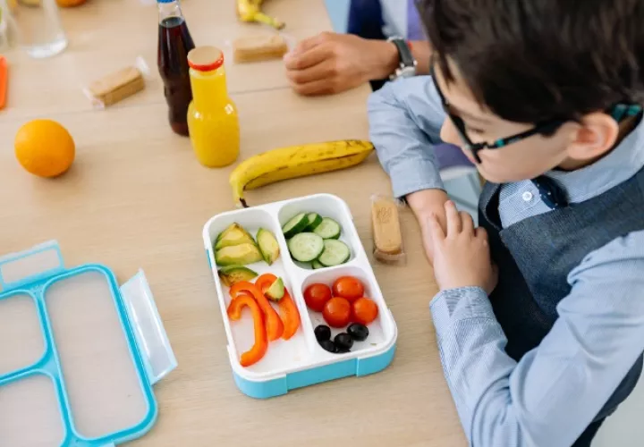 Para la merienda escolar hay algunos puntos sobre los cuales conviene estar alertas y ser cuidadosos. Foto:  Pexels/Ilustrativas