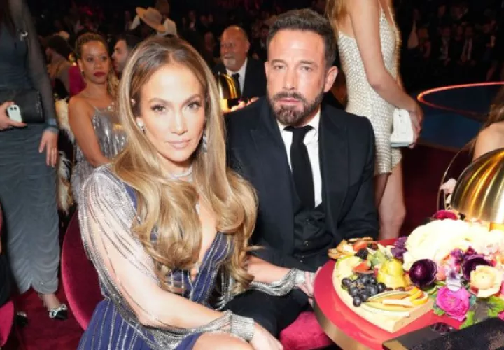 Jennifer López y Ben Affleck en los Grammy. Foto: GETTY IMAGES