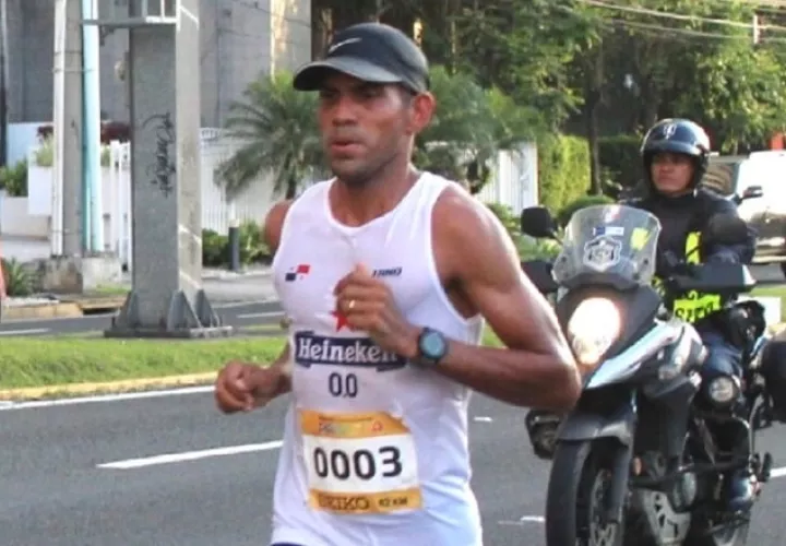 Jorge Castelblanco, maratonista panameño.  Foto: cortesía