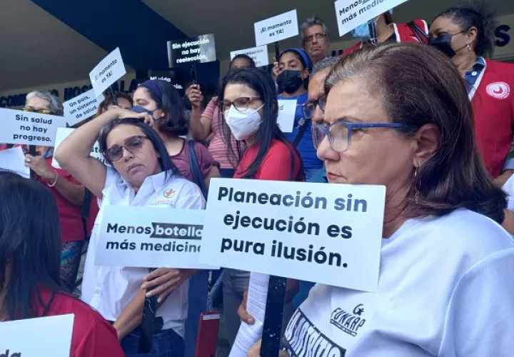 Se ha hecho de todo para que haya medicamentos a tiempo para los pacientes, pero no se ha resuelto el problema. Foto: Francisco Paz