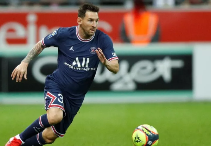 Messi se lesiona. Foto:EFE
