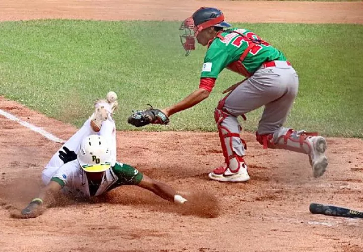 Panamá Oeste y Chiriquí inician serie semifinal. Foto: Fedebeis