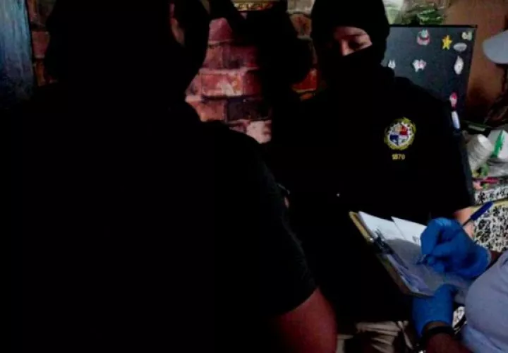 Realizan diligencias de allanamiento y registro simultáneas relacionada al delito Contra la Seguridad Colectiva en la modalidad de Terrorismo. Foto: Cortesía