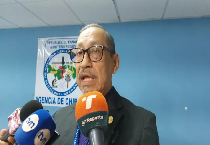 José Vicente Pachar, explicó que se lleva a cabo el proceso de reconocimiento e identificación de las víctimas, pero que se debe cumplir con los estándares internacionales, Foto, Mayra Madrid 