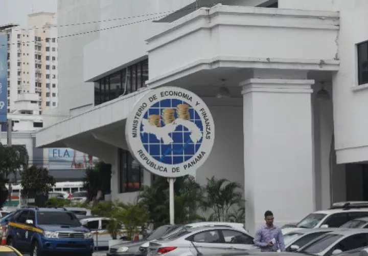 Desde abril del 2022 se dio inicio a la primera fase de implementación del RUBF, la cual fue enfocada al registro de las firmas de abogados.