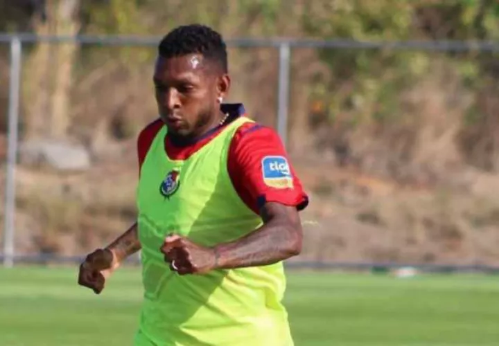 Alberto 'Negrito' Quintero en los entrenamientos de la selección de Panamá. Foto: Fepafut