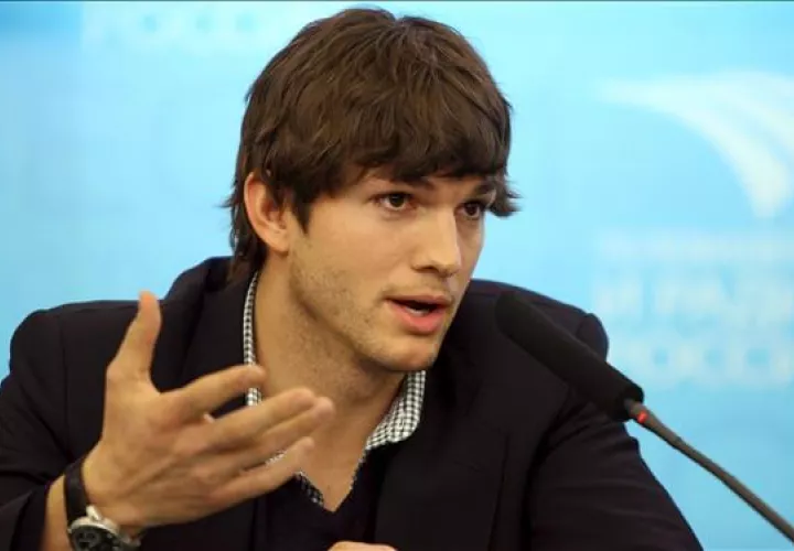 Ashton Kutcher es cofundador de una organización que diseña software para localizar a las víctimas de la explotación sexual infantil en internet. Foto: Archivo