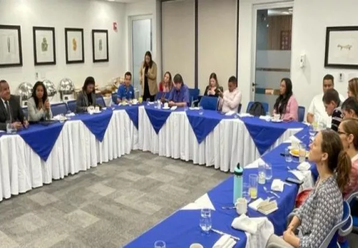 La reactivación se logrará en base a la realización de eventos, que beneficien a hoteles, micro y pequeños empresarios, y a todo el sector turismo del país.