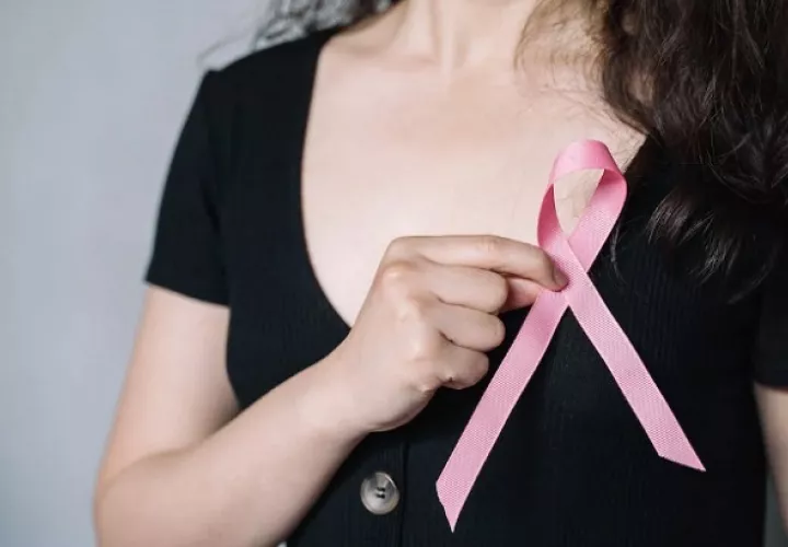 Hay que recordar que a nivel mundial el cáncer de mama es la primera causa de muerte en las mujeres. Foto:Pexels