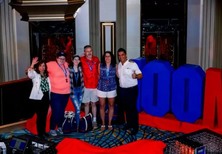 Carnival Cruise Line celebra sus 100 millones de pasajeros. Foto: Cortesía 