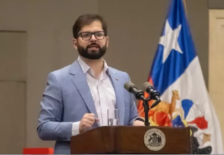 El proyecto fue rechazado por estrecho margen por 73 votos a 71 de los partidarios del gobierno. Foto: EFE