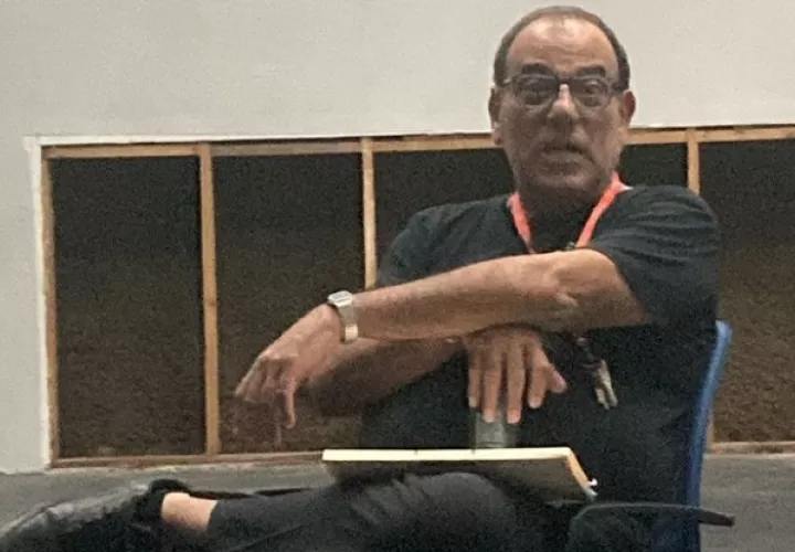 Édgar Soberón Torchia, escribió y dirigirá la obra. Foto: Instagram