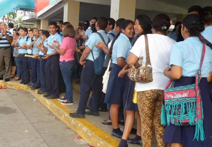Más de 62 mil estudiantes es el estimado de alumnos para iniciar el nuevo periodo escolar en Veraguas. Foto: Melquiades Vásquez,
