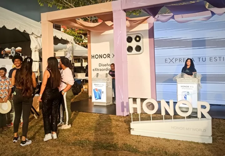 honor_macrofest004_pa04.jpg
