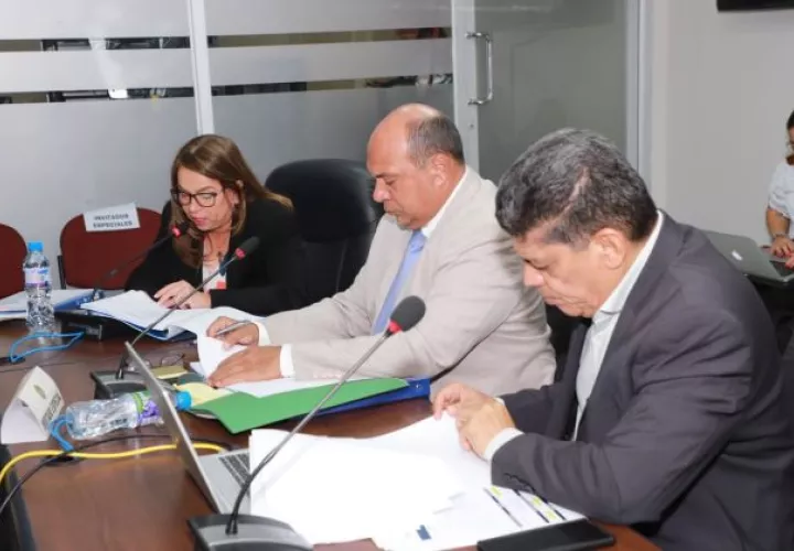 El Meduca requiere desembolsar 5 millones de dólares para saldar cobros en el Centro Educativo Río Auyama, en Bajo Cedro, Chiriquí Grande.