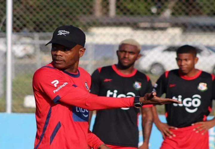 El equipo panameño para el amistoso contra Guatemala será dirigido por Jorge Luis Dely Valdés. Foto:Fepafut