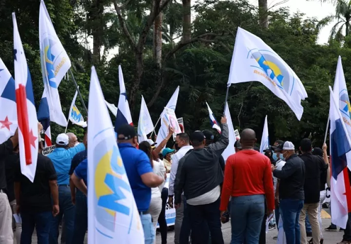  Mucho entusiasmo se ha dado durante las inscripciones a cargos de elección popular de Realizando Metas. Cortesía