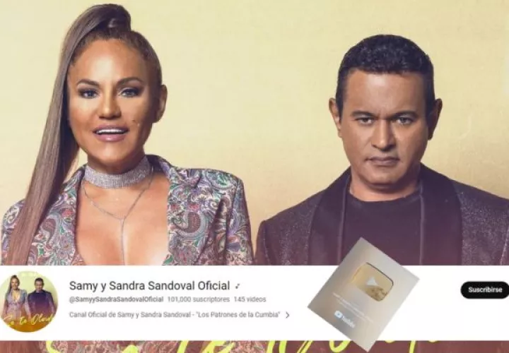 Los primeros tipiqueros en recibir la placa de los 100 mil suscriptores. Foto: Panamá América