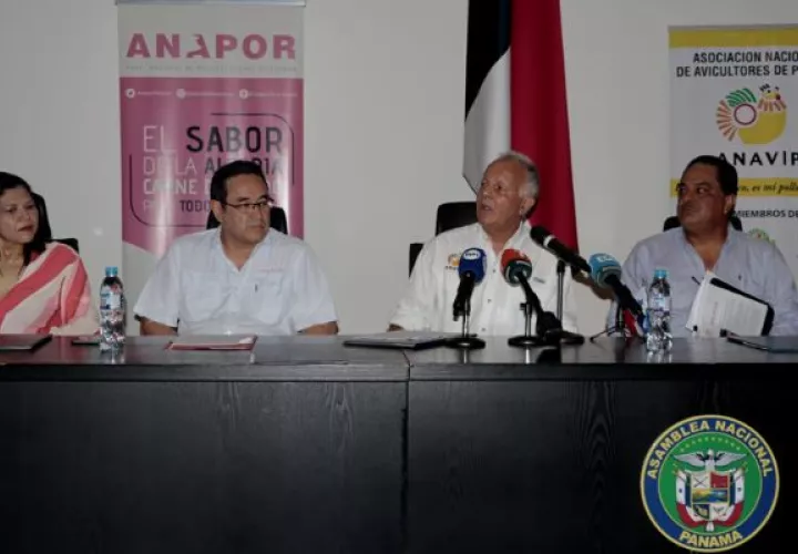  Productores exigen revisión del TPC con los Estados Unidos. Foto: Víctor Arosemena