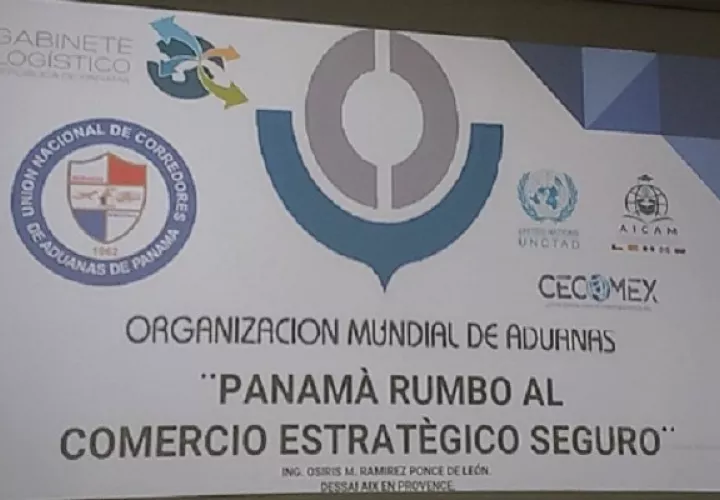 La conferencia fue  en la sede de la Unión Nacional de Corredores de Aduanas de Panamá (UNCAP). Foto: Cortesía