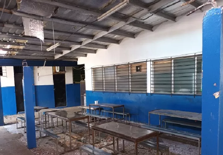 Los padres de familia aseguran que el centro educativo está muy deteriorado. Foto. Melquiades Vásquez