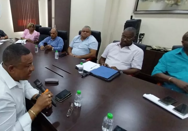 La solicitud fue hecha por los representantes de Colón. Foto / Diomedes Sánchez.