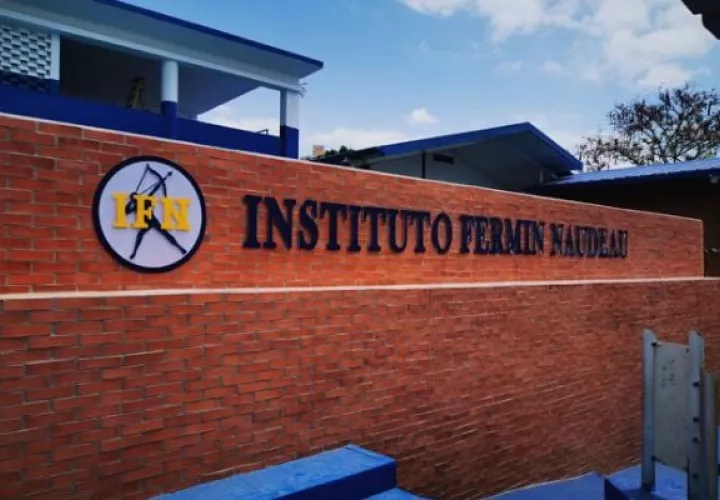 Polémica en el Instituto Fermín Naudeau se extiende. Foto: Cortesía