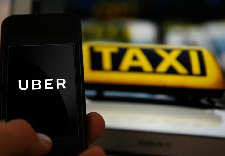 Taxistas respaldan la iniciativa, ya que consideran a las plataformas digitales una competencia desleal. Foto: Archivo
