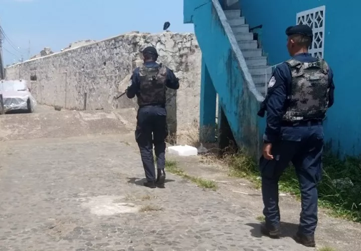 La Policía llegó posteriormente al lugar e inició una serie de operativos. Foto: Diomedes Sánchez 