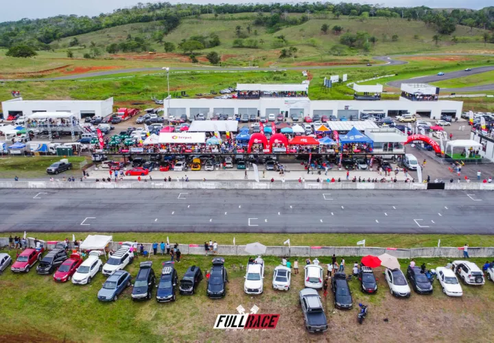 autos-carrera-circuito.jpg