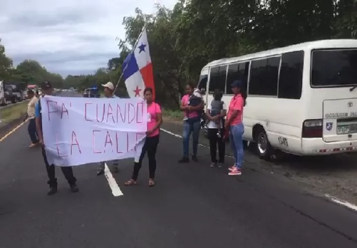 Exigen la reparación de puentes y calles en Chame. Foto. Eric Montenegro.
