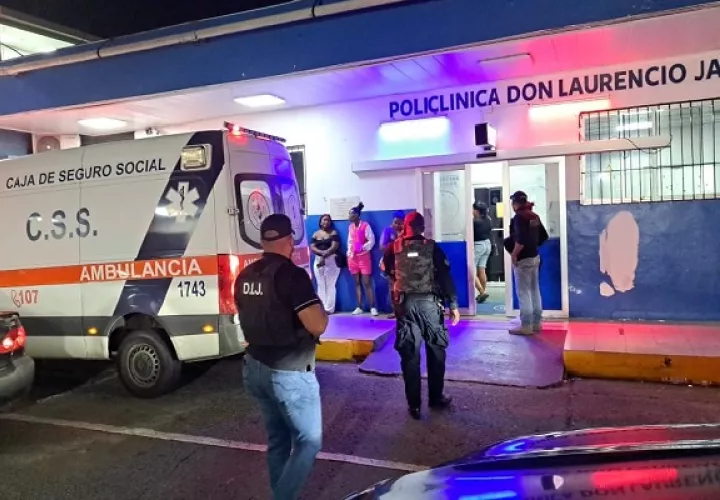 En medio del pánico, todos los heridos fueron trasladados al cuarto de urgencias de la Policlínica Don Laurencio Jaén Ocaña para ser atendidos. Foto. Diomedes Sánchez