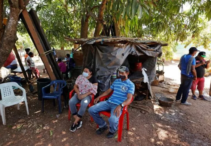 La Defensoría colombiana revela que febrero fue el mes en el que se presentaron más desplazamientos. Foto: EFE