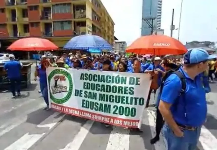 Manifestación de los gremios docentes. 