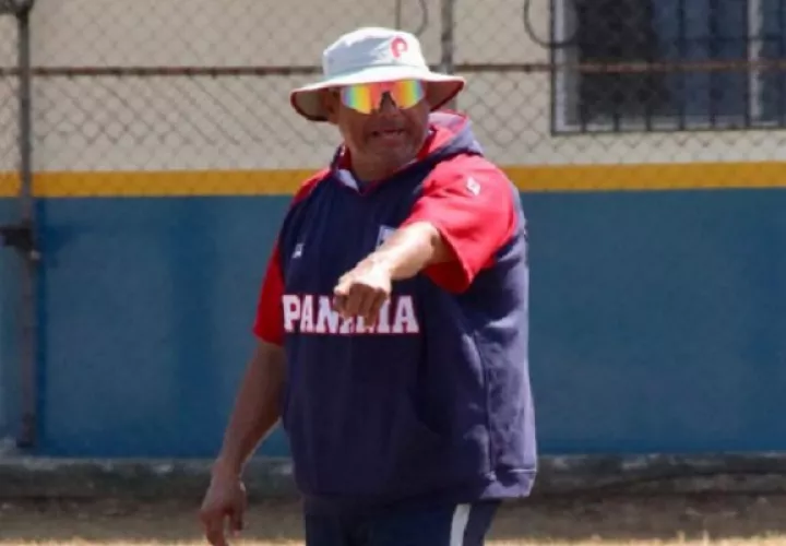 Elpidio Pinto, director de Panamá en el béisbol U12. Foto: Fedebeis