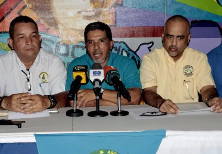 Gremios docentes preparan piqueteo a partir del viernes. Foto: Víctor Arosemena